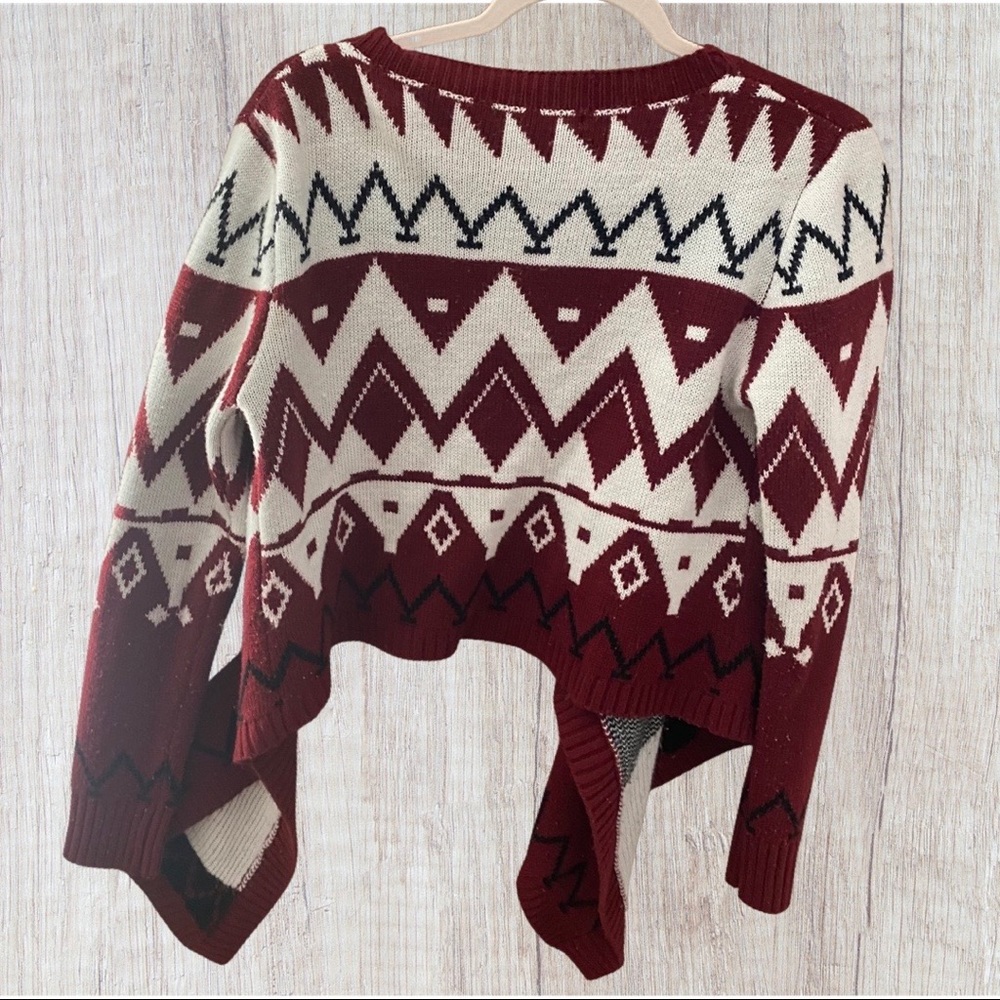 Asymmetric Aztec Cardigan - Picture 2 of 2